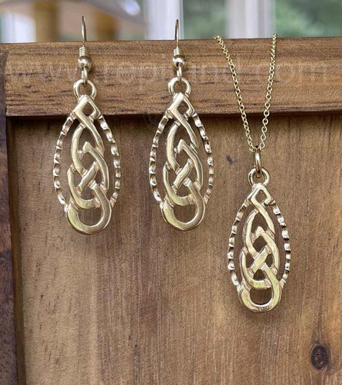 Meadow Rivière Diamond Earrings in 20K Peach Gold – Reinstein Ross